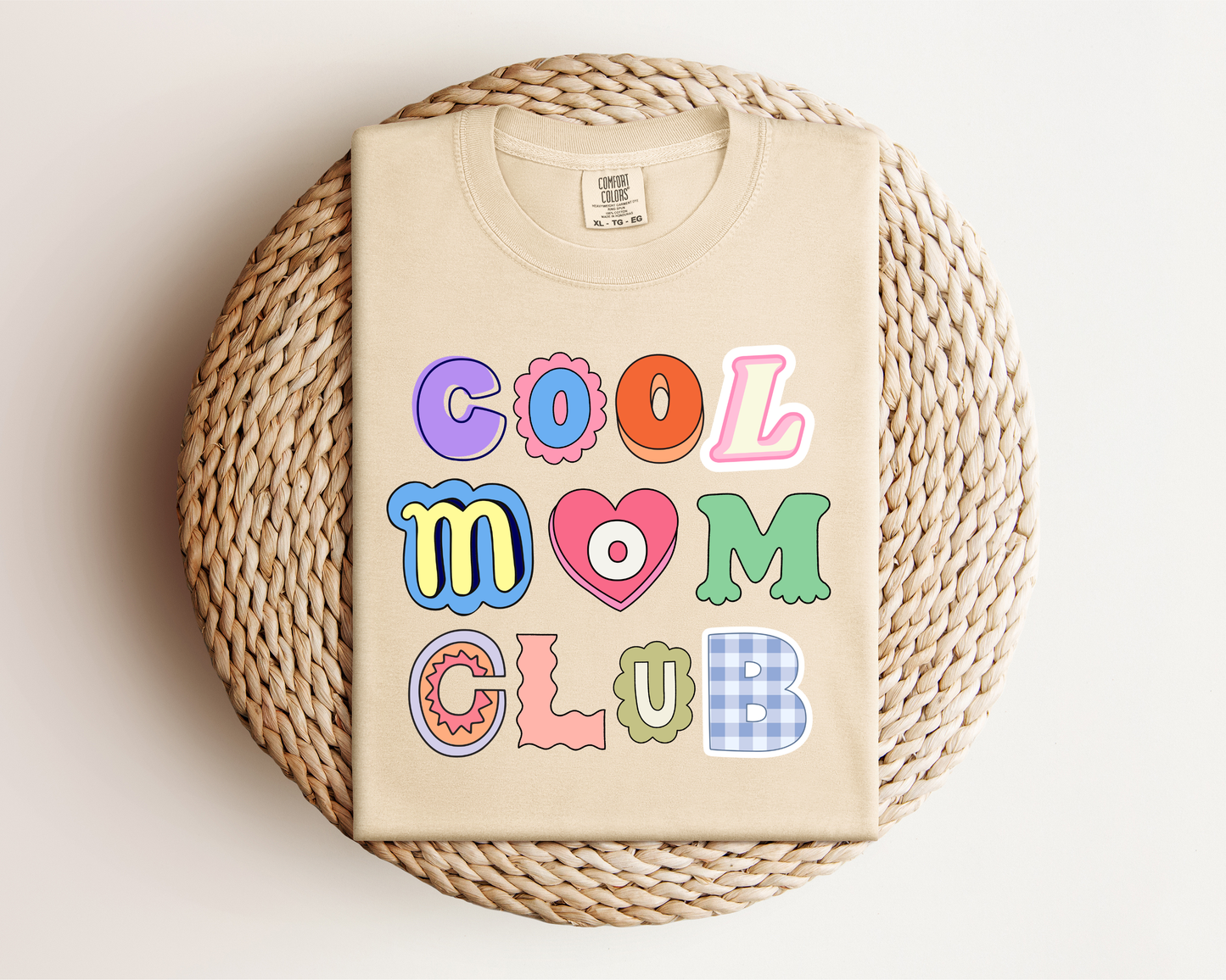 COOL MOMS CLUB Graphic Tee