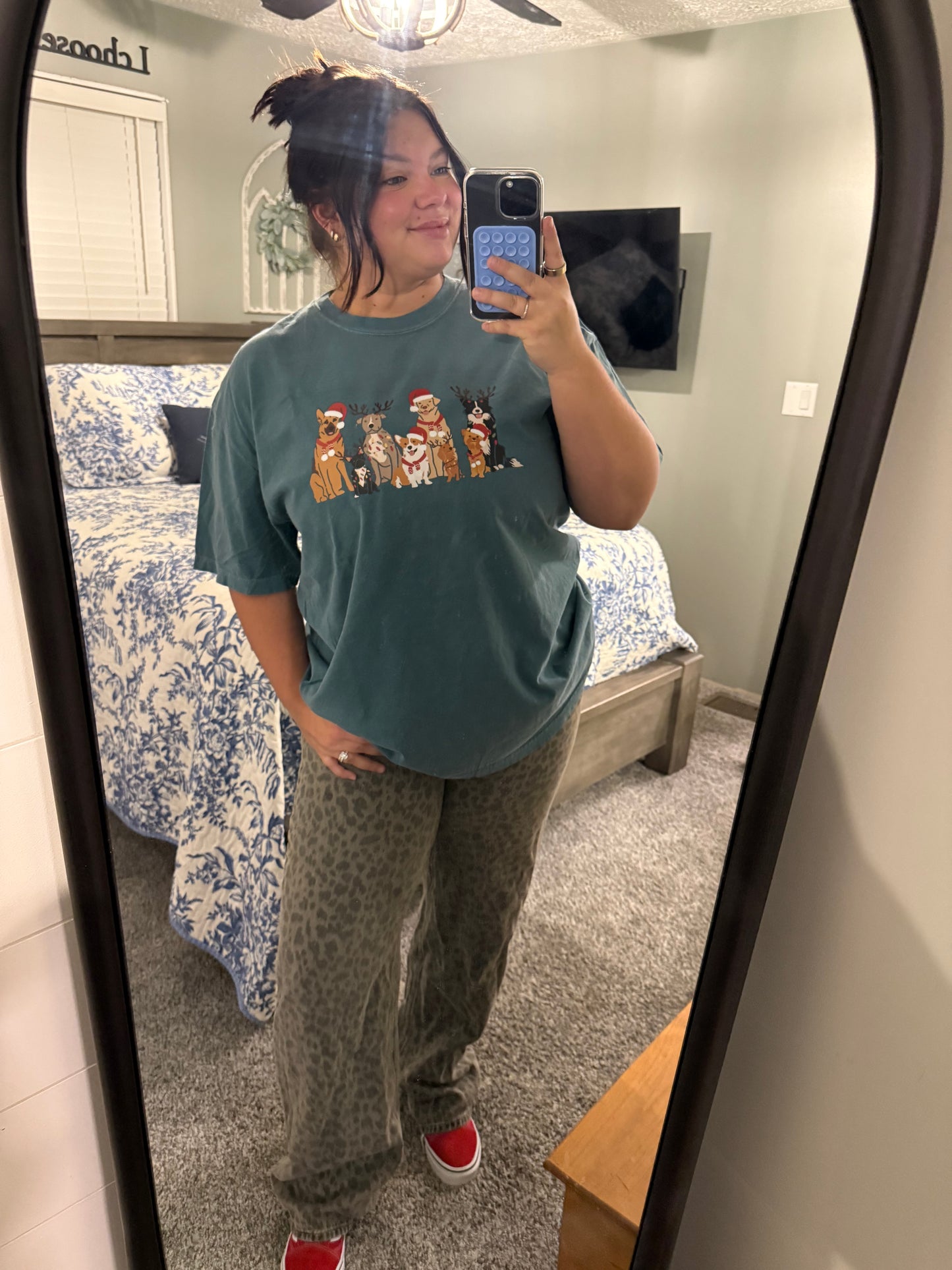 HoliDOG Graphic Tee