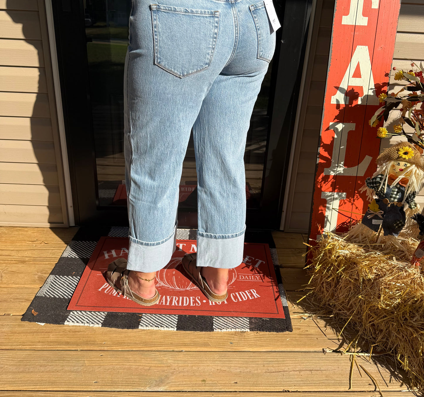 Vervet Super High Rise Cuffed Straight Jeans