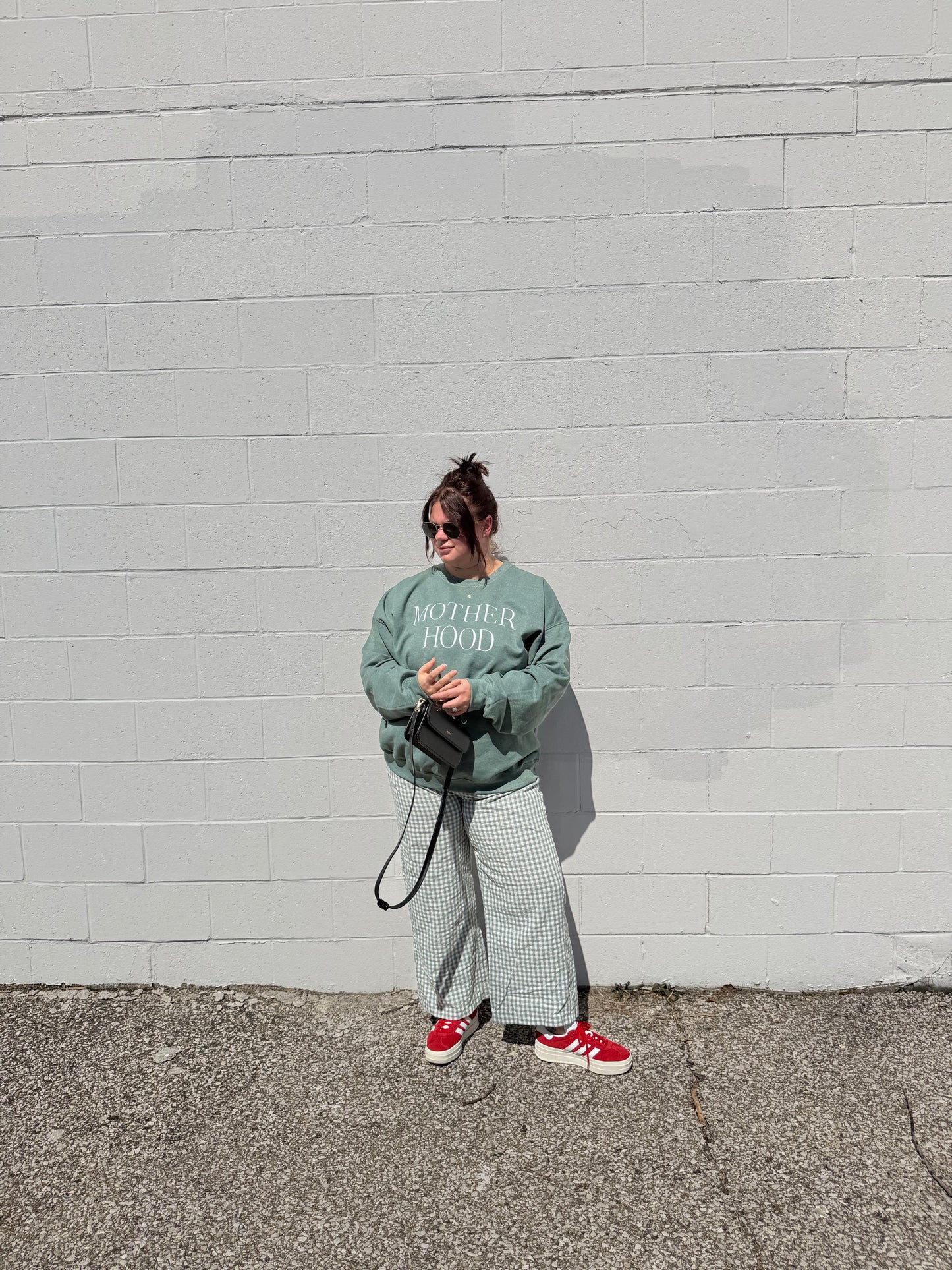 MOTHERHOOD crewneck