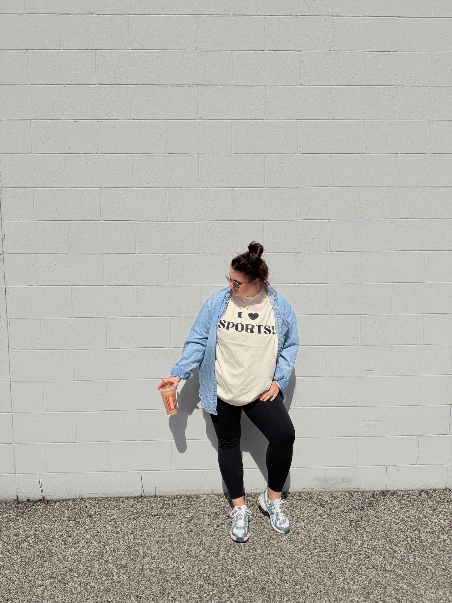 I ♡ SPORTS GRAPHIC TEE