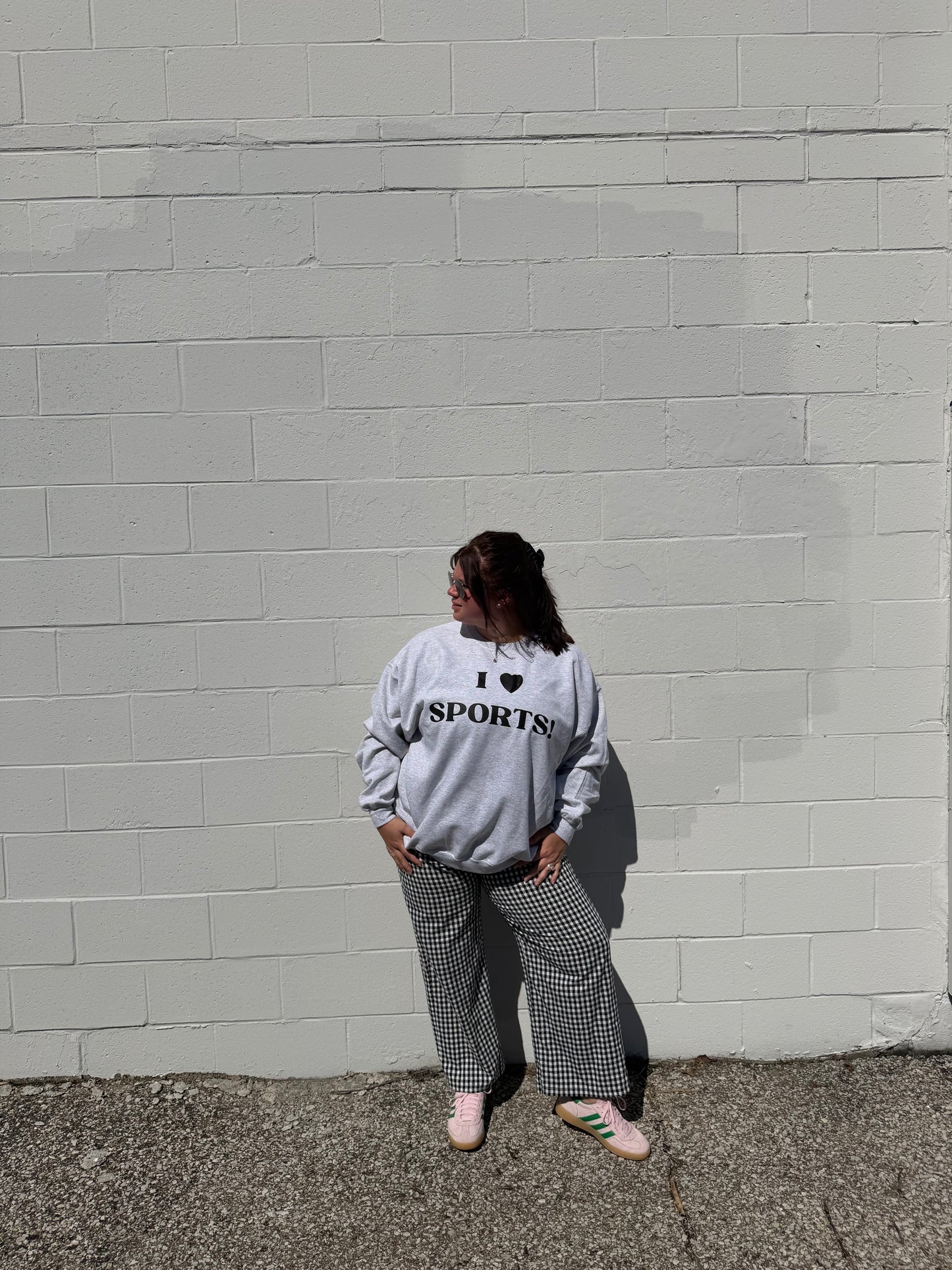 I ♡ SPORTS CREWNECK