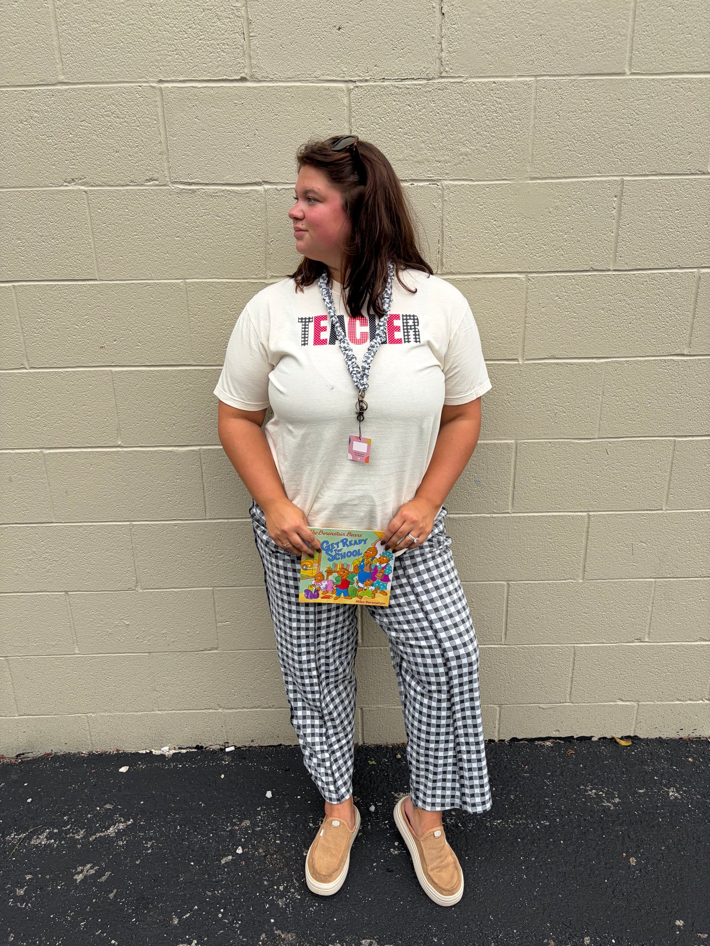 TEACHER graphic tee