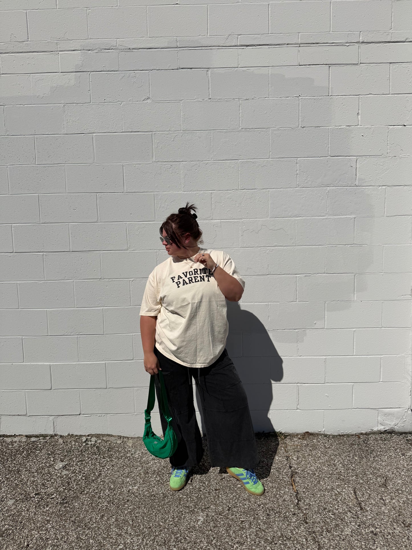 FAVORITE PARENT GRAPHIC TEE