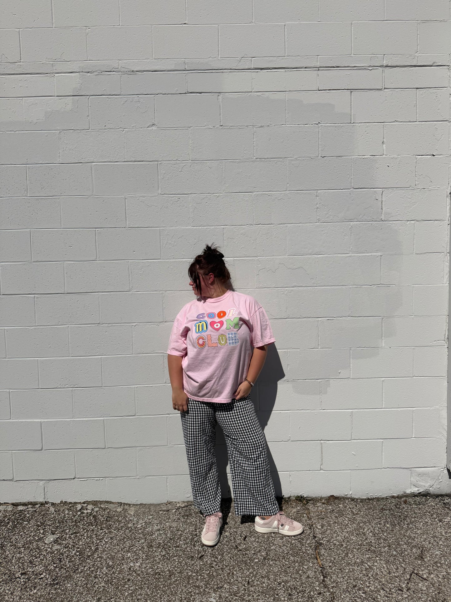 COOL MOMS CLUB Graphic Tee