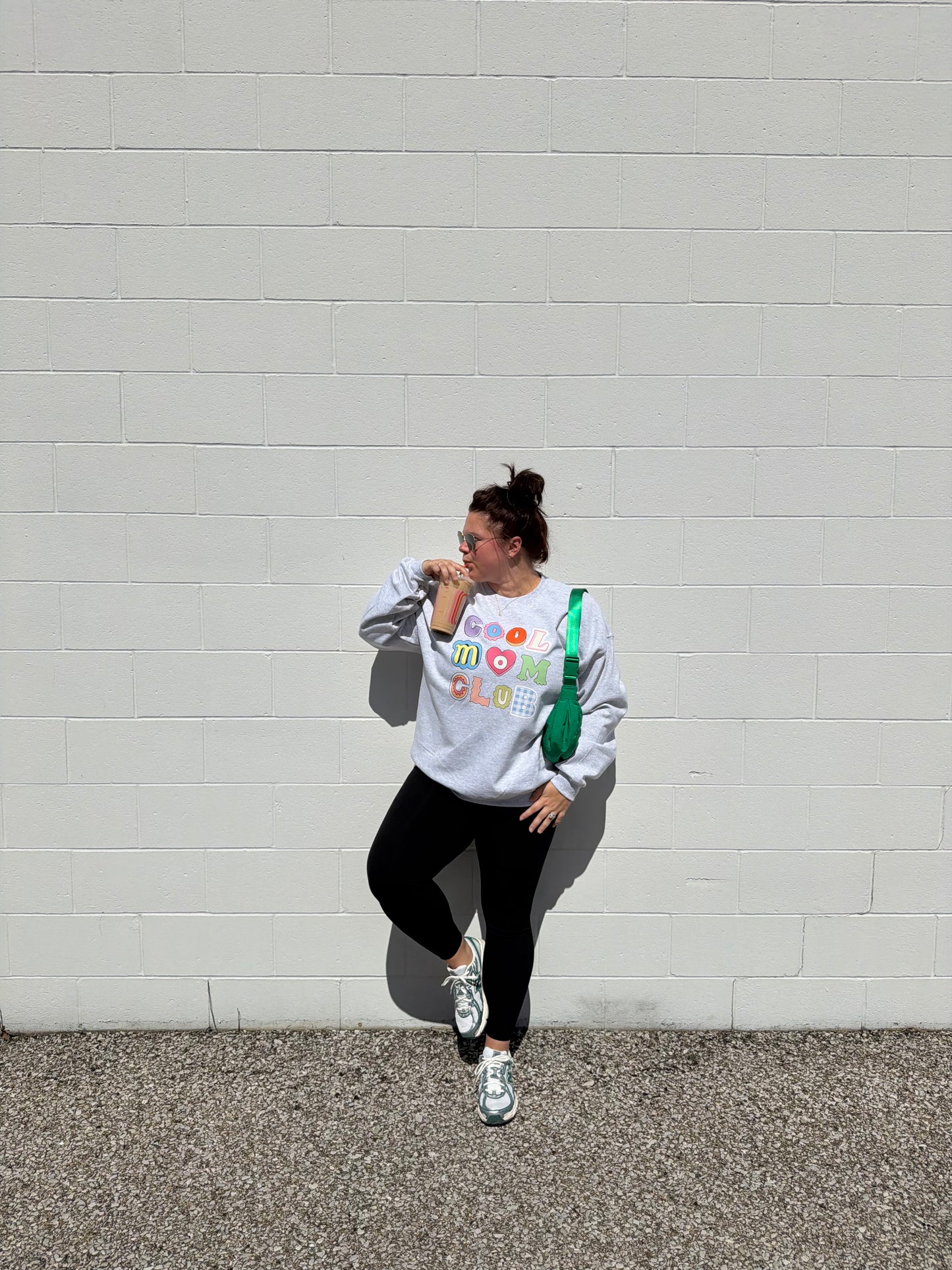 COOL MOMS CLUB crewneck