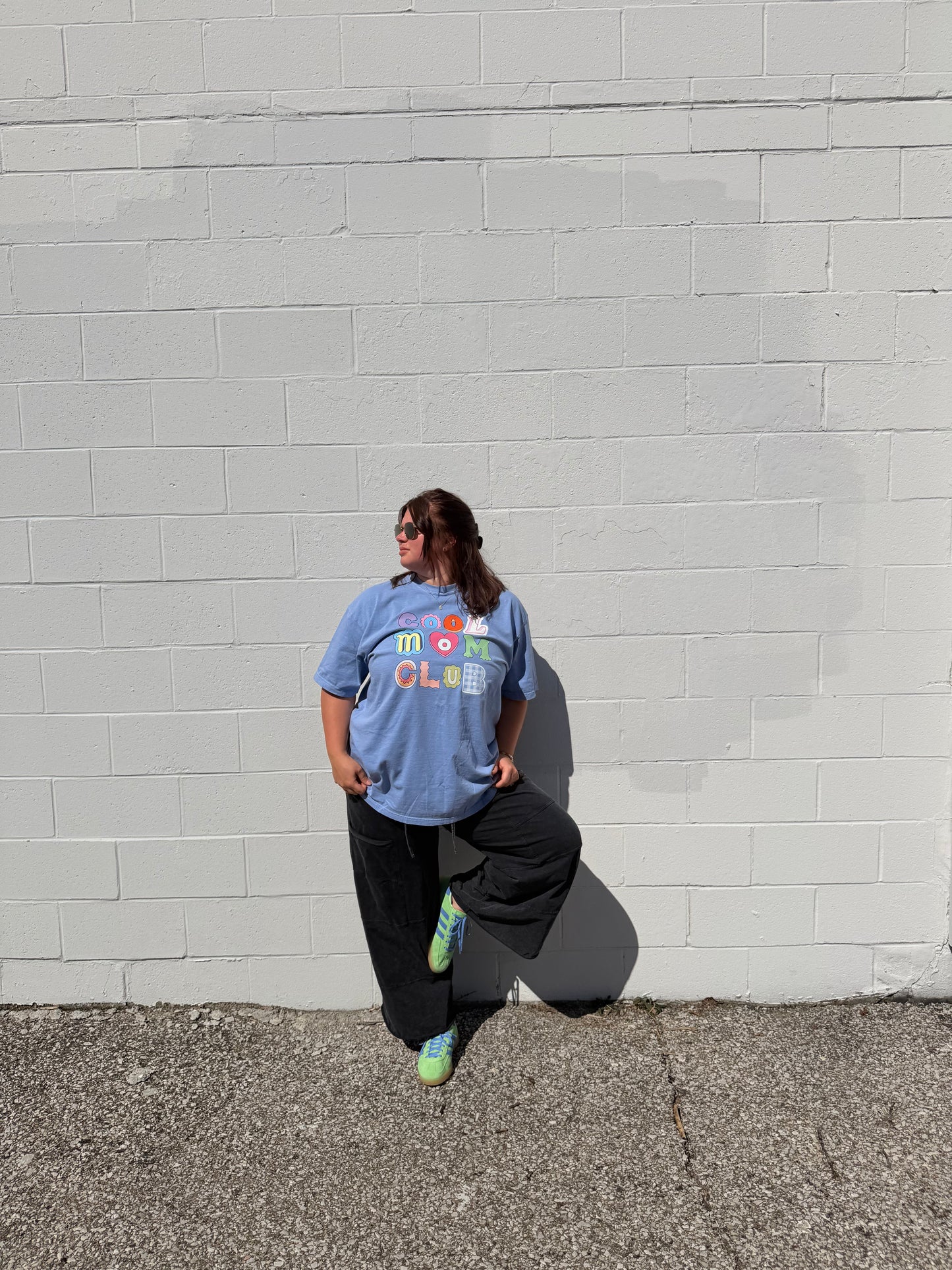 COOL MOMS CLUB Graphic Tee