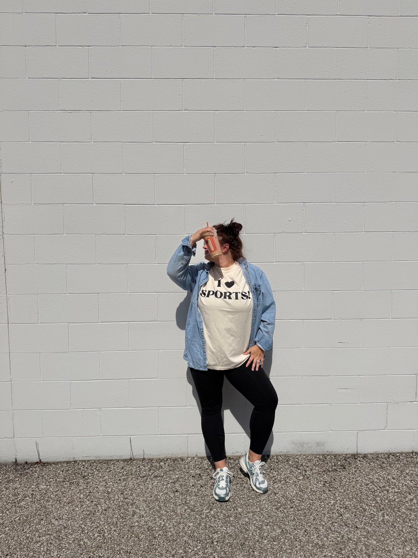 I ♡ SPORTS GRAPHIC TEE