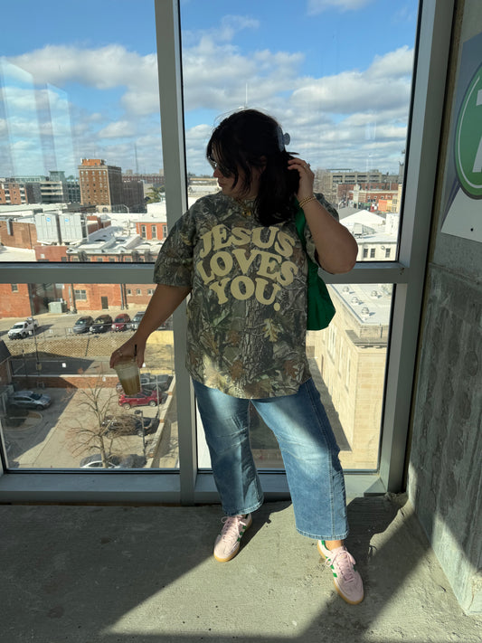 JESUS LOVES YOU graphic tee