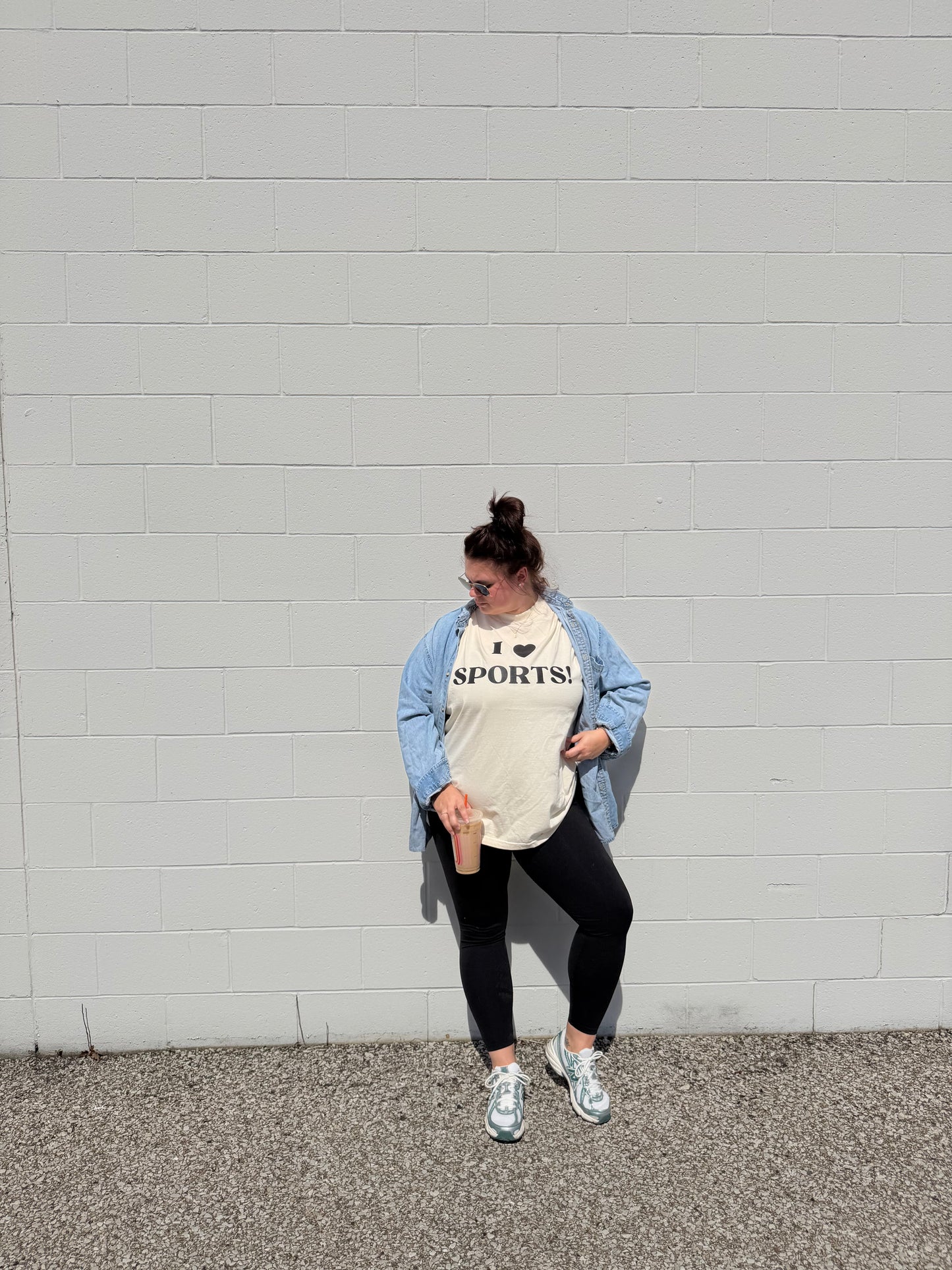 I ♡ SPORTS GRAPHIC TEE