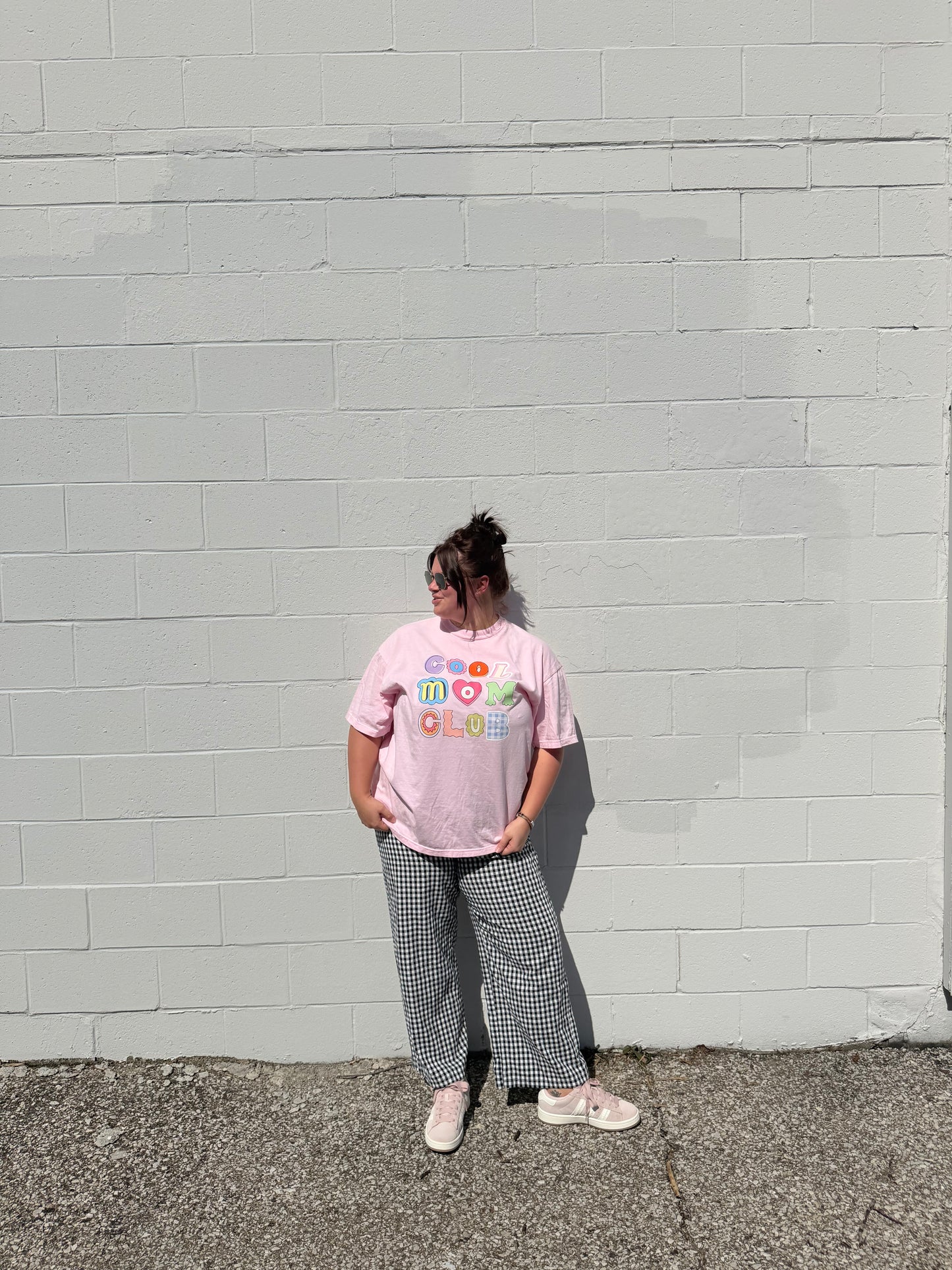 COOL MOMS CLUB Graphic Tee
