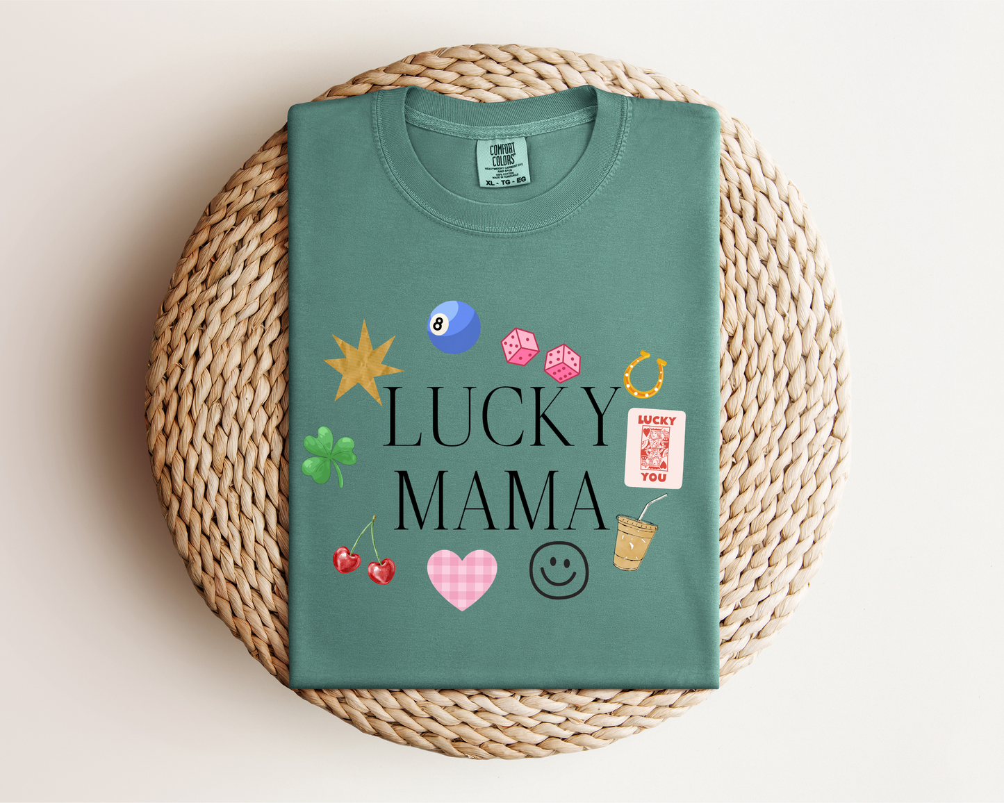 LUCKY MAMA GRAPHIC TEE