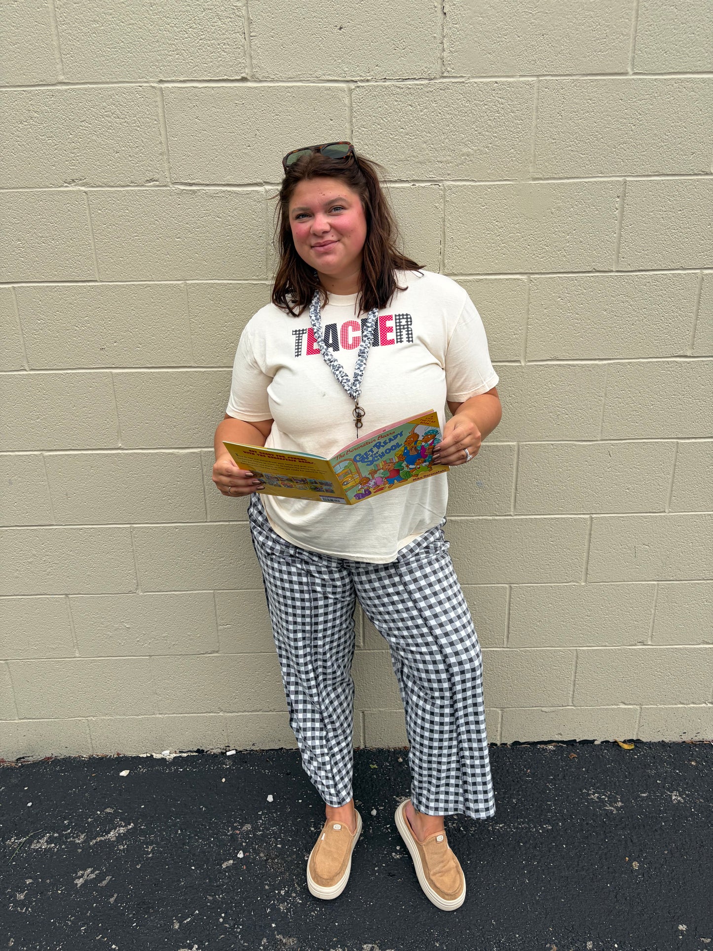 TEACHER graphic tee