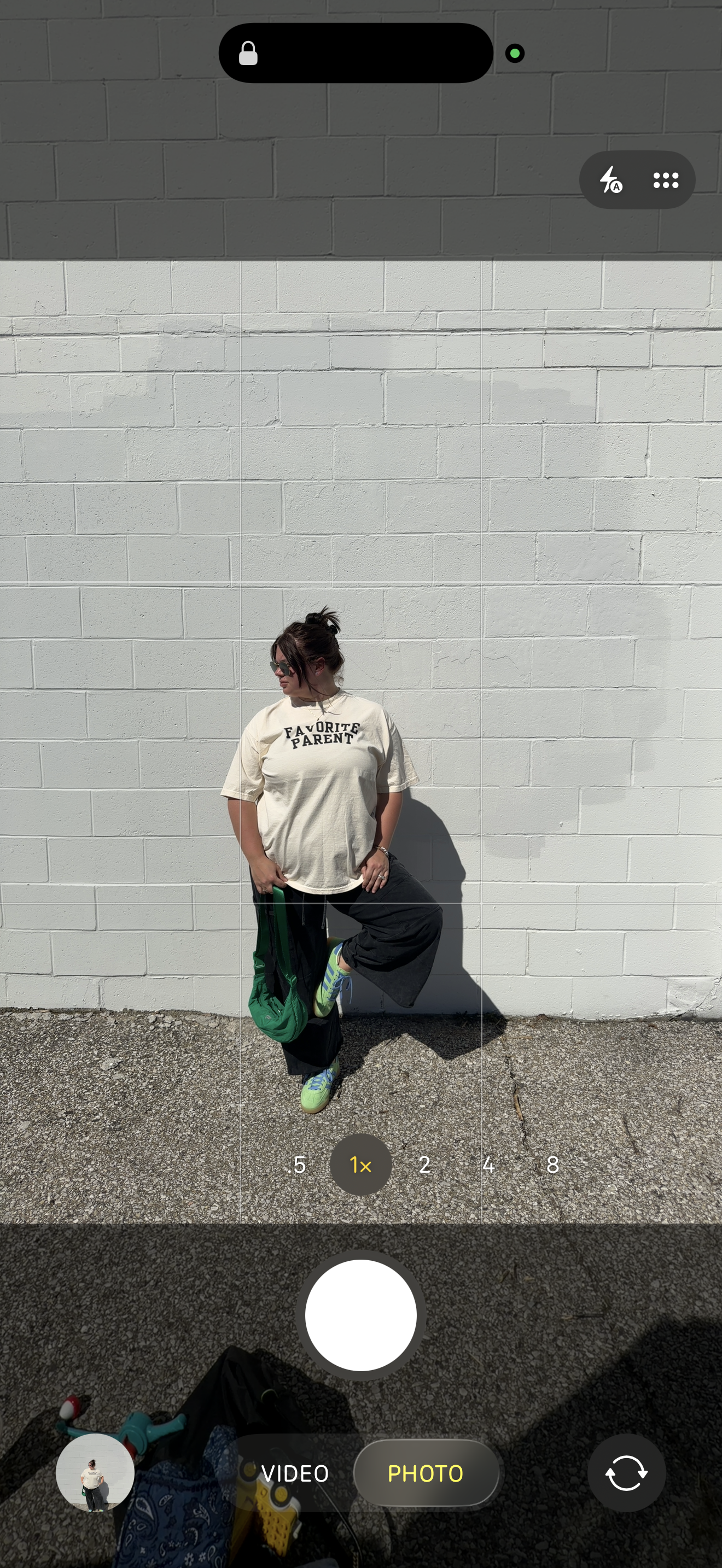 FAVORITE PARENT GRAPHIC TEE